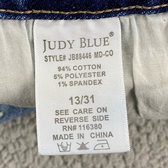 Judy Blue Women's Heavy Destroyed Distressed Straight Fit Jeans - Size: 13/31 - Picture 14 of 15